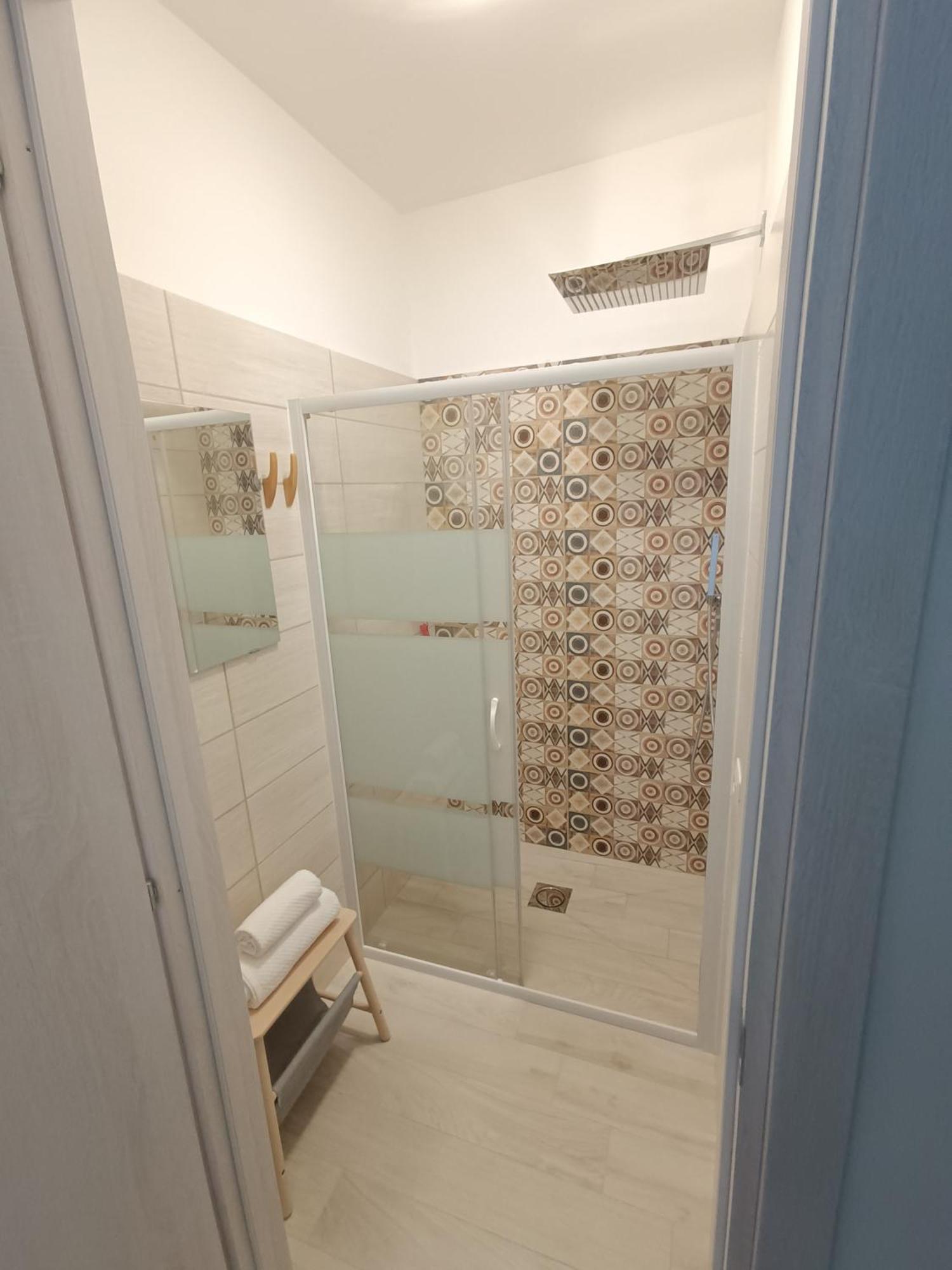 Bari Giulia Rooms מראה חיצוני תמונה